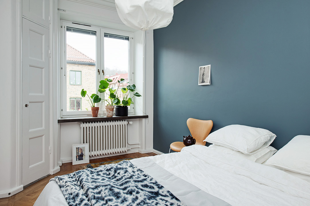 Wohninspiration wohnung mit dunklen wandfarben designs2love